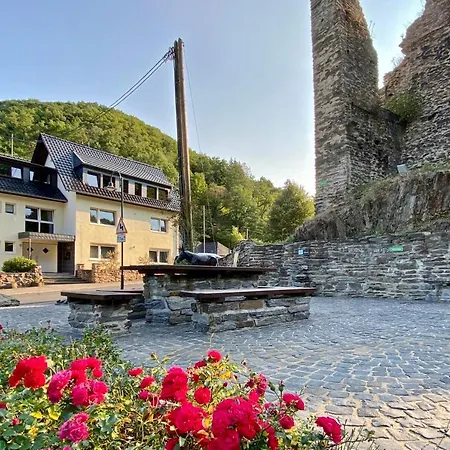 Roosartige Ferien - Ferienwohnung Am Weiherturm Bacharach Exterior photo